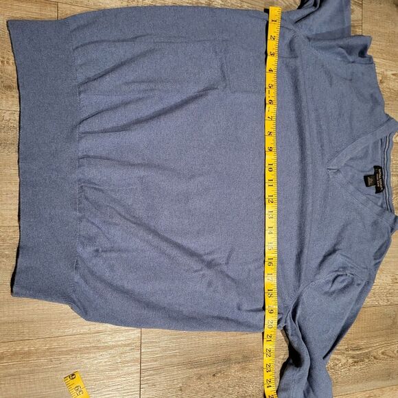 Banana Republic Luxury Blend Silk V Neck Light Weight Sweater Men's Size Large - Picture 8 of 10